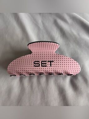 Set Active Polka Dot Claw Clip Pink Confetti Set Birthday Limited Edition New